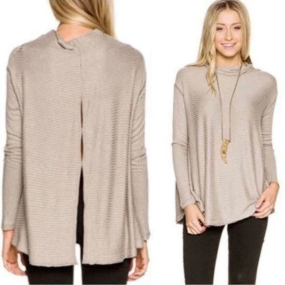 We The Free Lover Ribbed Split Back Pullover Cowl Neck Long Sleeve Size Medium